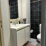 Sia - Lichtrijke Met Balkon Met Zijzeezicht In Hartje Apartman De Panne