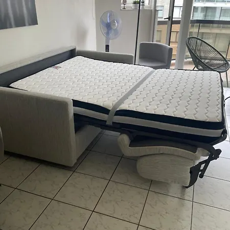 Sia - Lichtrijke Met Balkon Met Zijzeezicht In Hartje Daire
